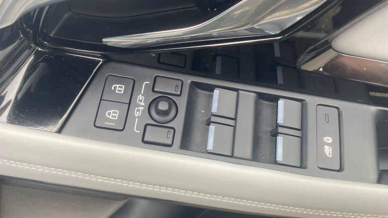 Land Rover Range Rover Evoque 2.0 D200 R-Dynamic HSE 5dr Auto Diesel Hatchback